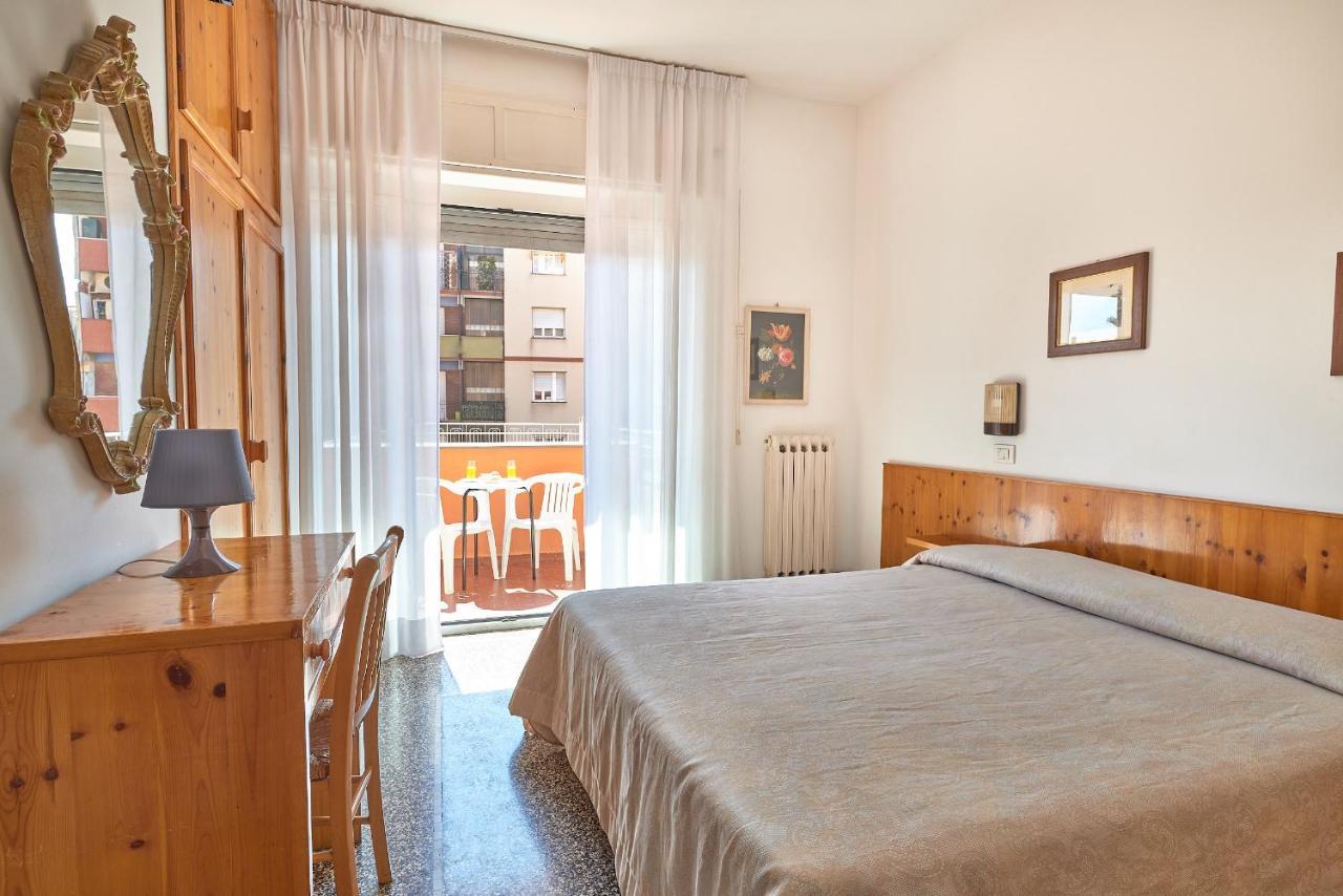 Albergo Natalina فينالي ليغوري المظهر الخارجي الصورة