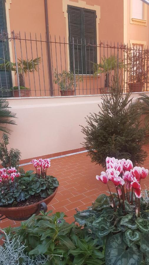 Albergo Natalina فينالي ليغوري المظهر الخارجي الصورة