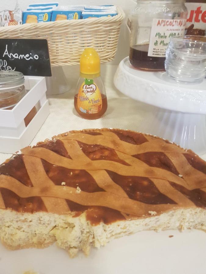 Albergo Natalina فينالي ليغوري المظهر الخارجي الصورة